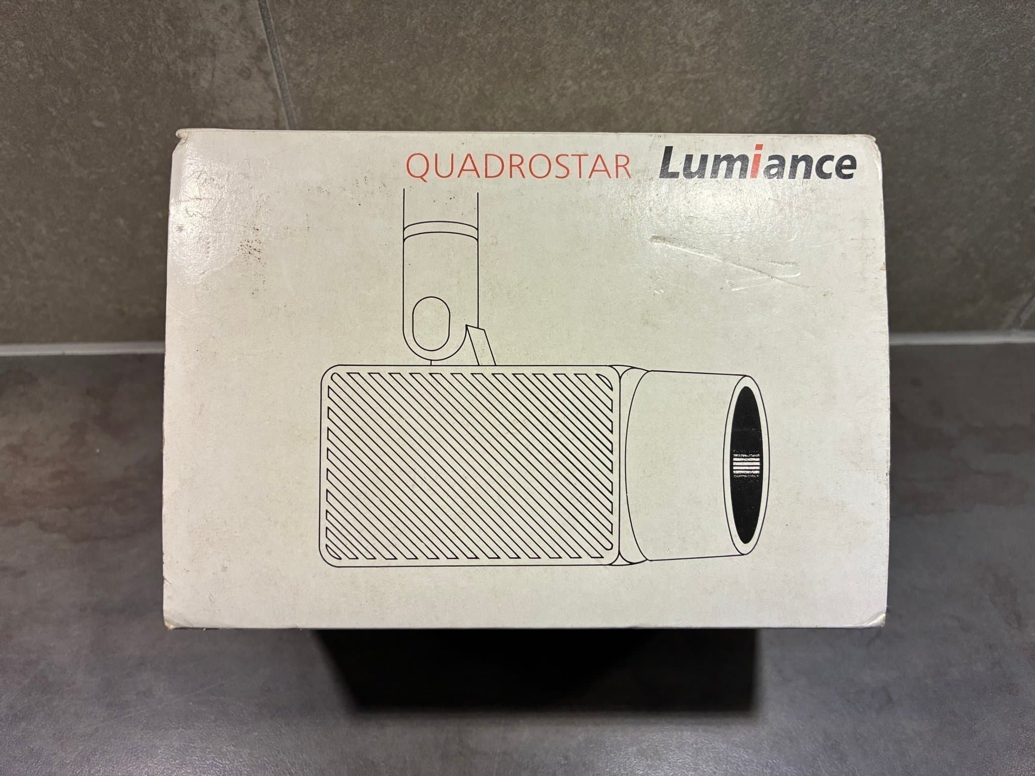 Helt ny / ouppackad QUADROSTAR Lumiance Mini 20 spotlight!