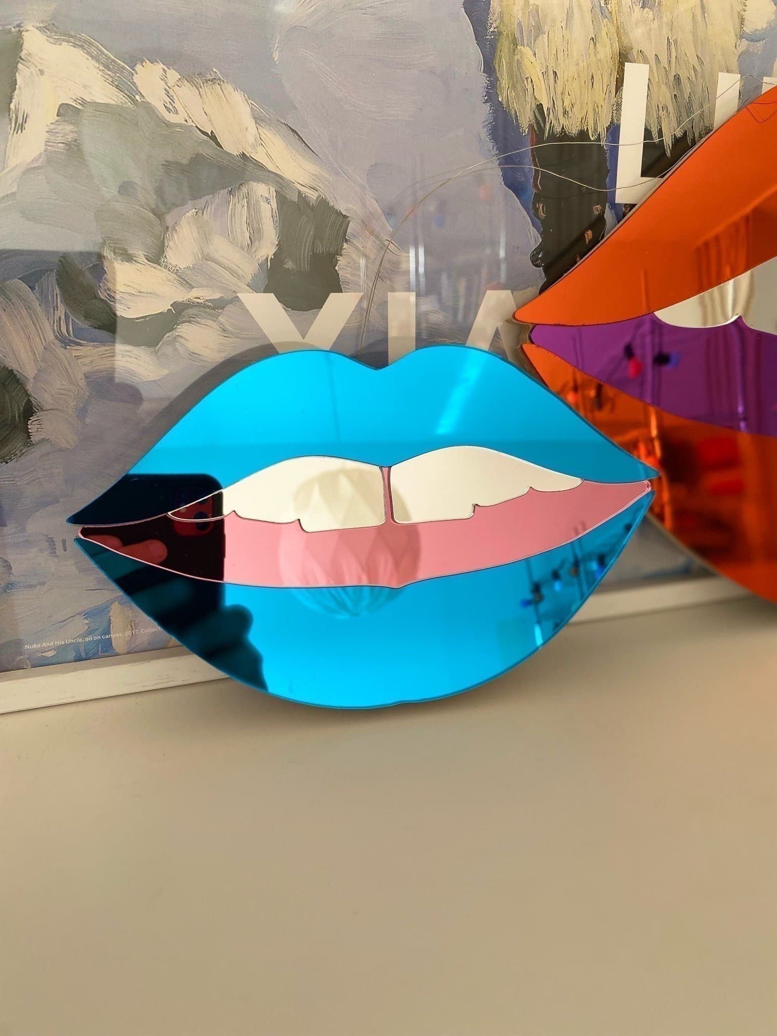 Nyskick spegel lips 21 x 13 cm