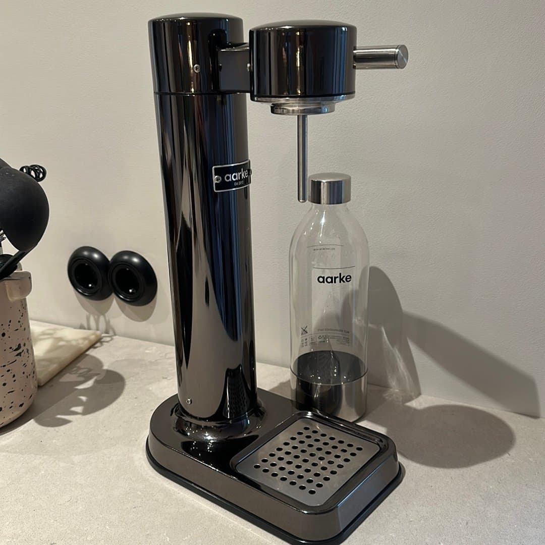 Aarke Carbonator 3 - svart blank