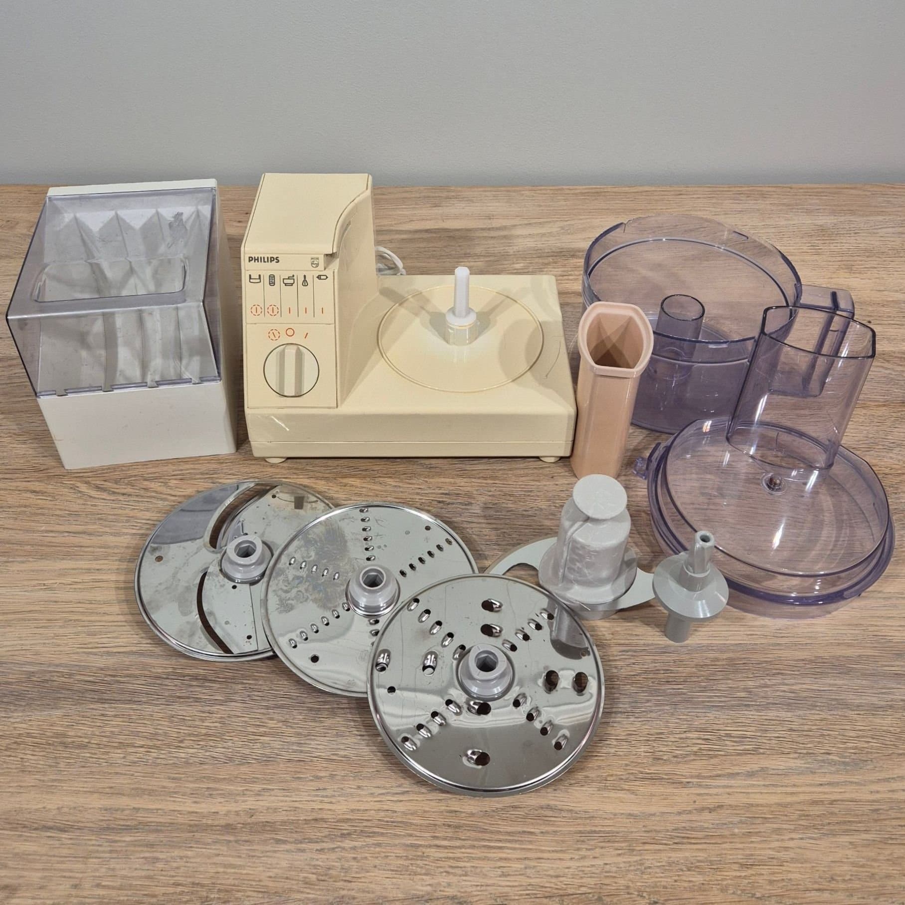 Philips HR 2375/E - Matberedare / Hushållsassistent / Köksassistent - Retro