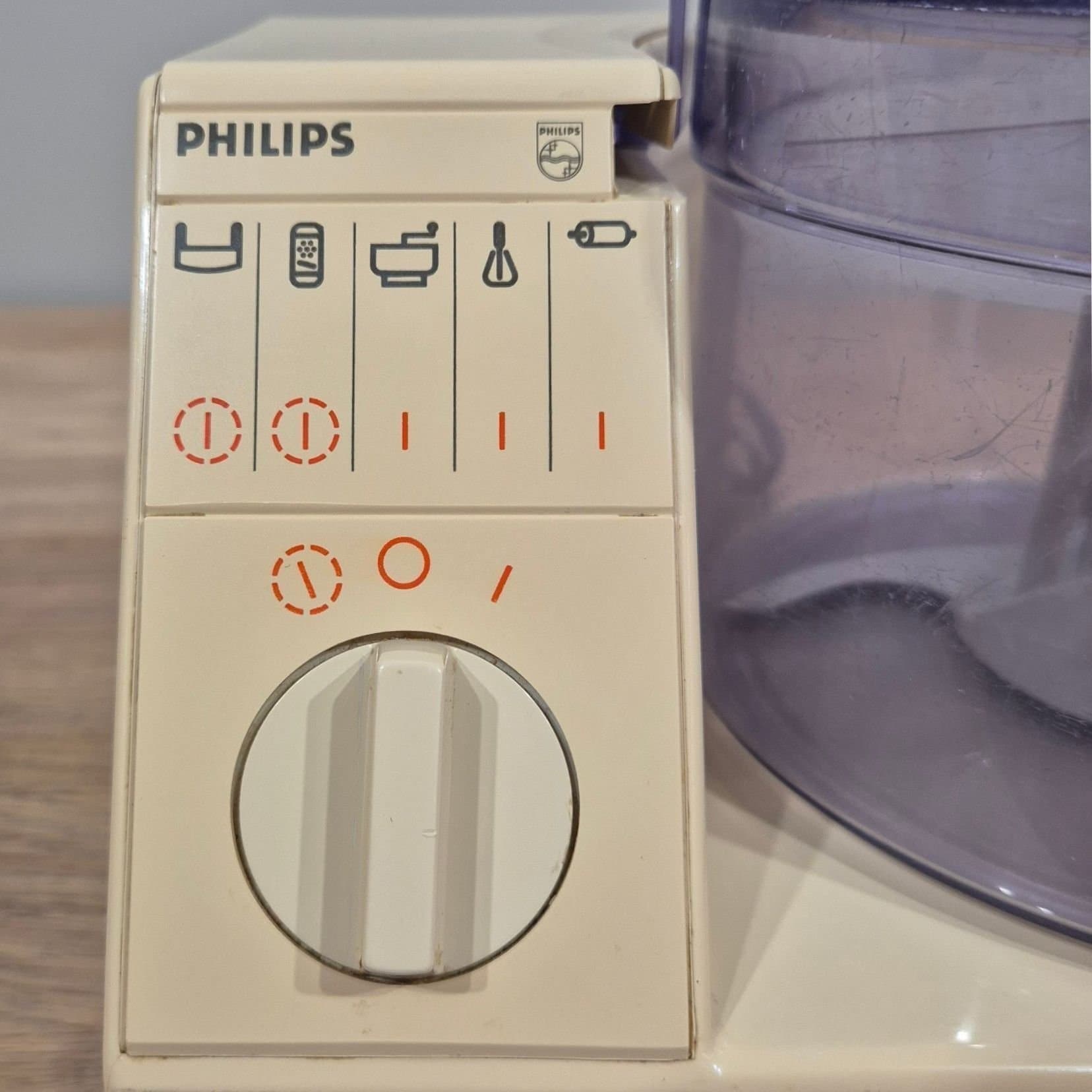 Philips HR 2375/E - Matberedare / Hushållsassistent / Köksassistent - Retro