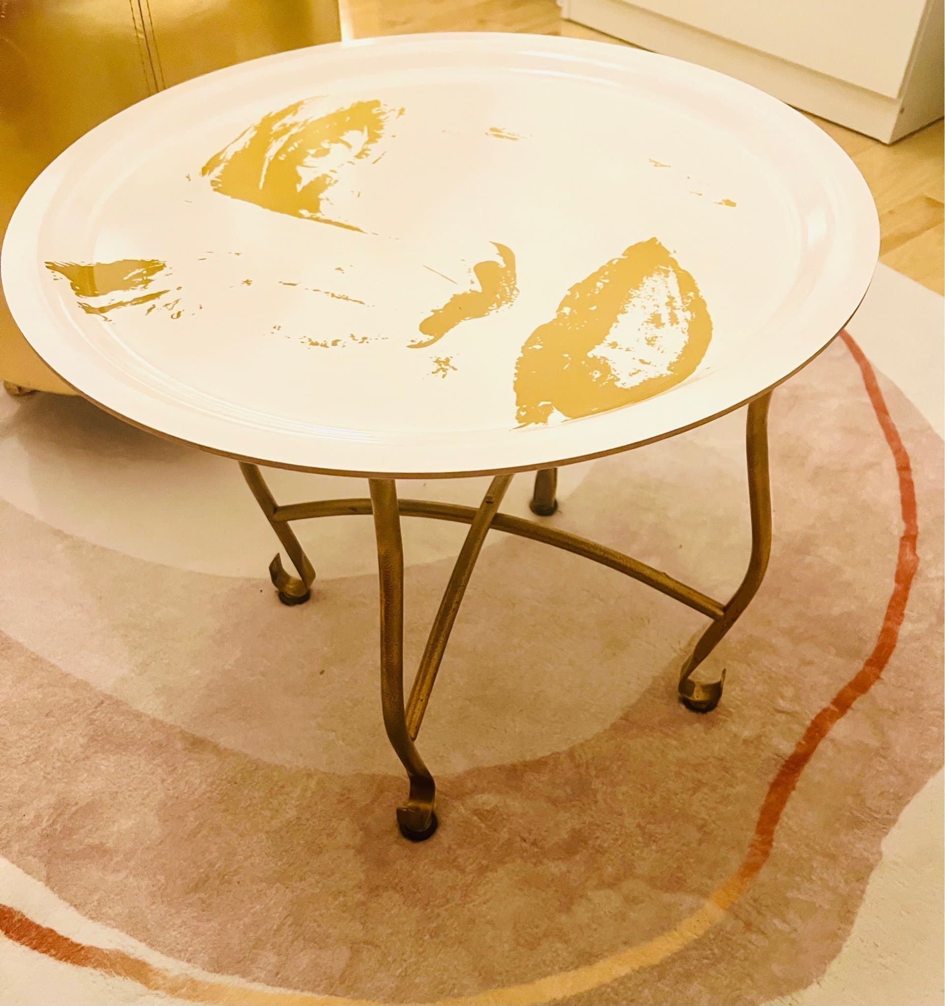 Carolina Gynning egentillverkat brickbord piece of me 49 cm