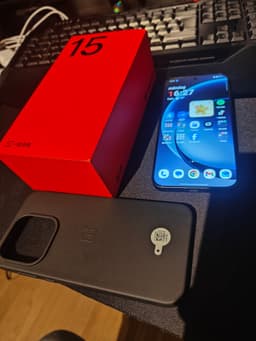 OnePlus 15. 256GB
