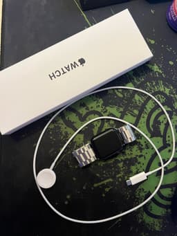 Apple Watch SE 2nd Gen 44mm GPS