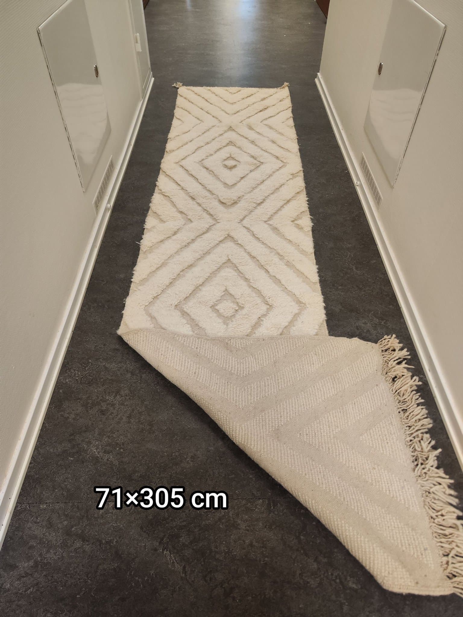 Helt ny äkta Berber Beni Ourain ull matta