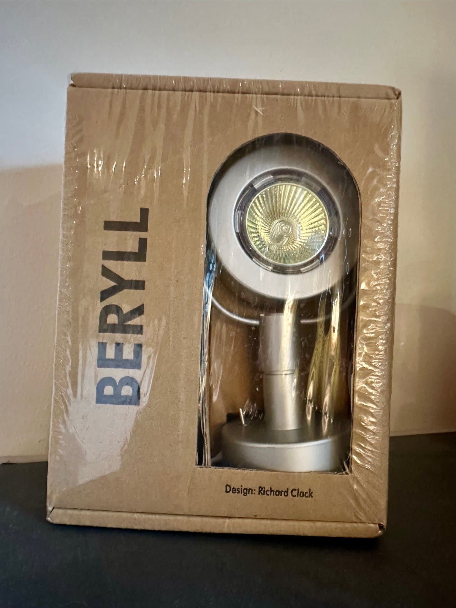Ny, originalförpackning IKEA BERYLL Richard Clack spotlight lampa