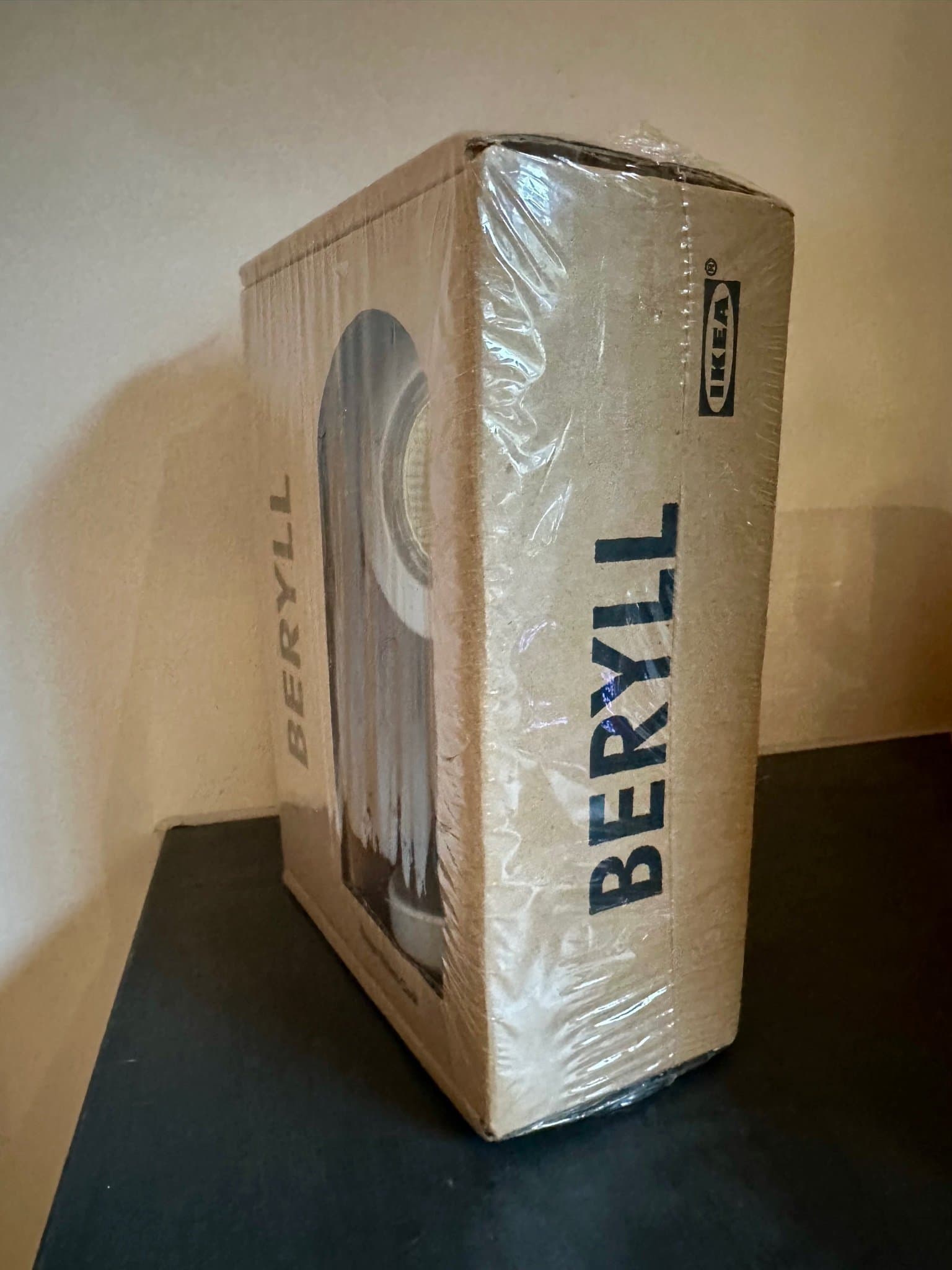 Ny, originalförpackning IKEA BERYLL Richard Clack spotlight lampa