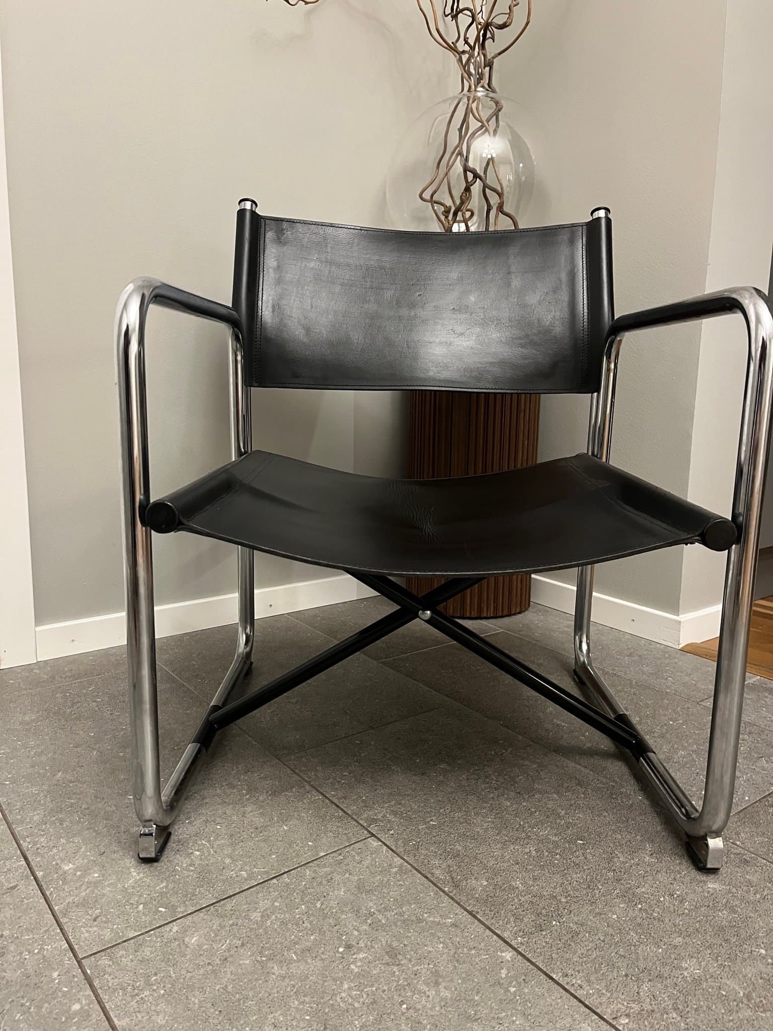 Börge Lindau & Bo Lindekrantz X75 design fåtölj skinn läder regissörsstol.