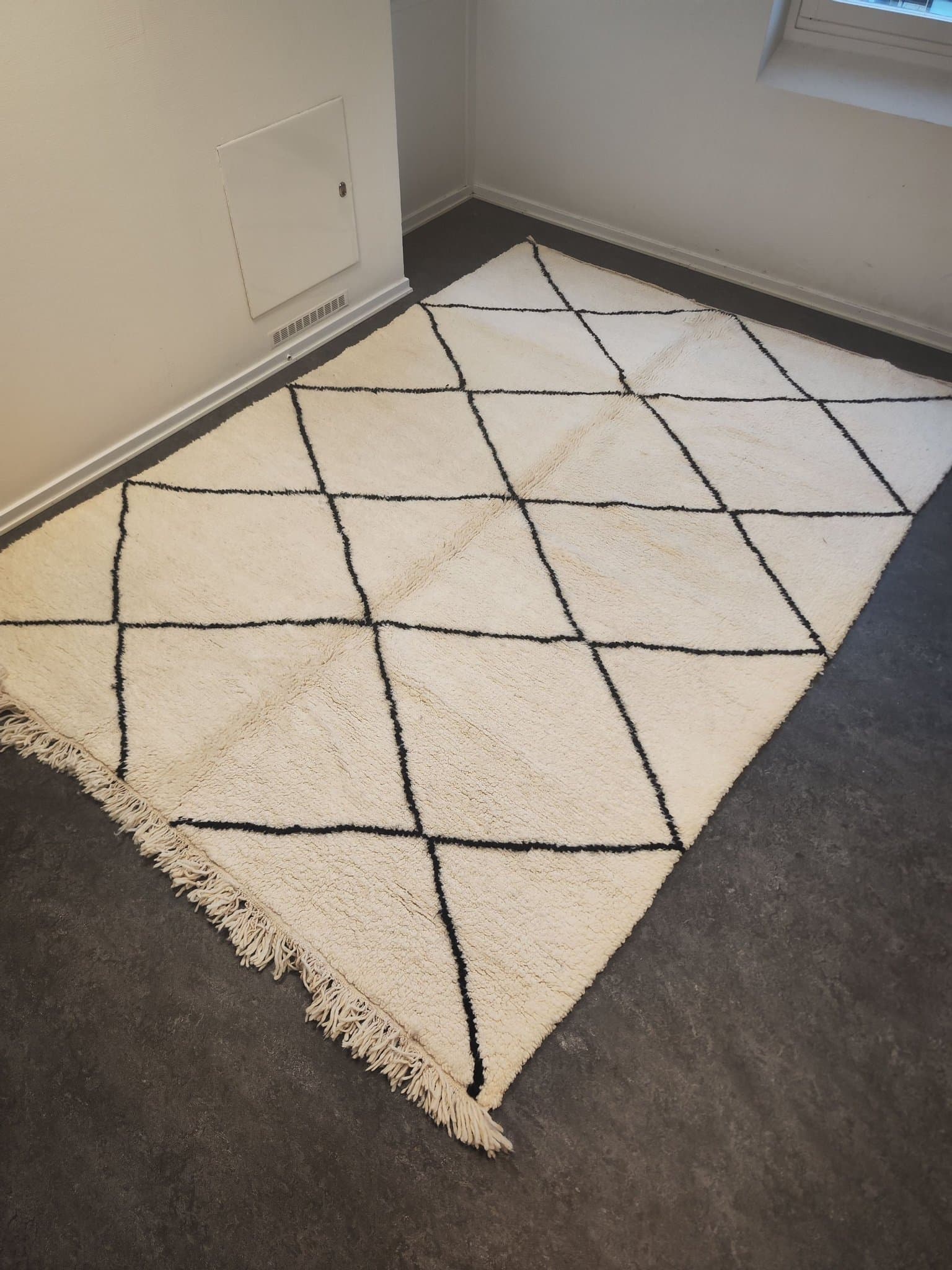 Ny unik Marockansk Beni Ourain matta 200×300