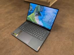 Lenovo gaming-laptop – Core Ultra 7, RTX 4050, 144 Hz, 16 GB RAM