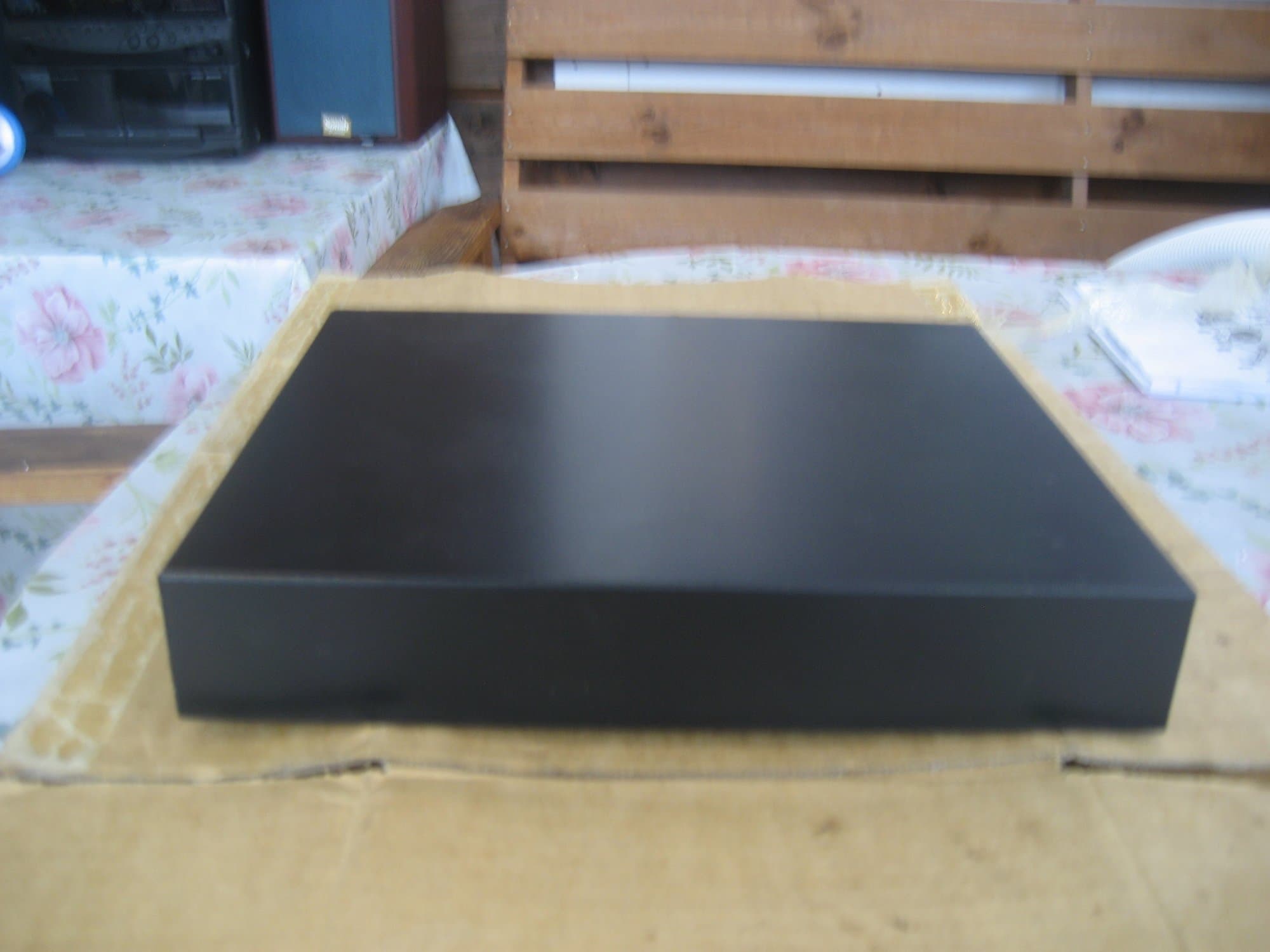 Hylla - Lack Vägghylla svart 30 x 26 cm (IKEA)