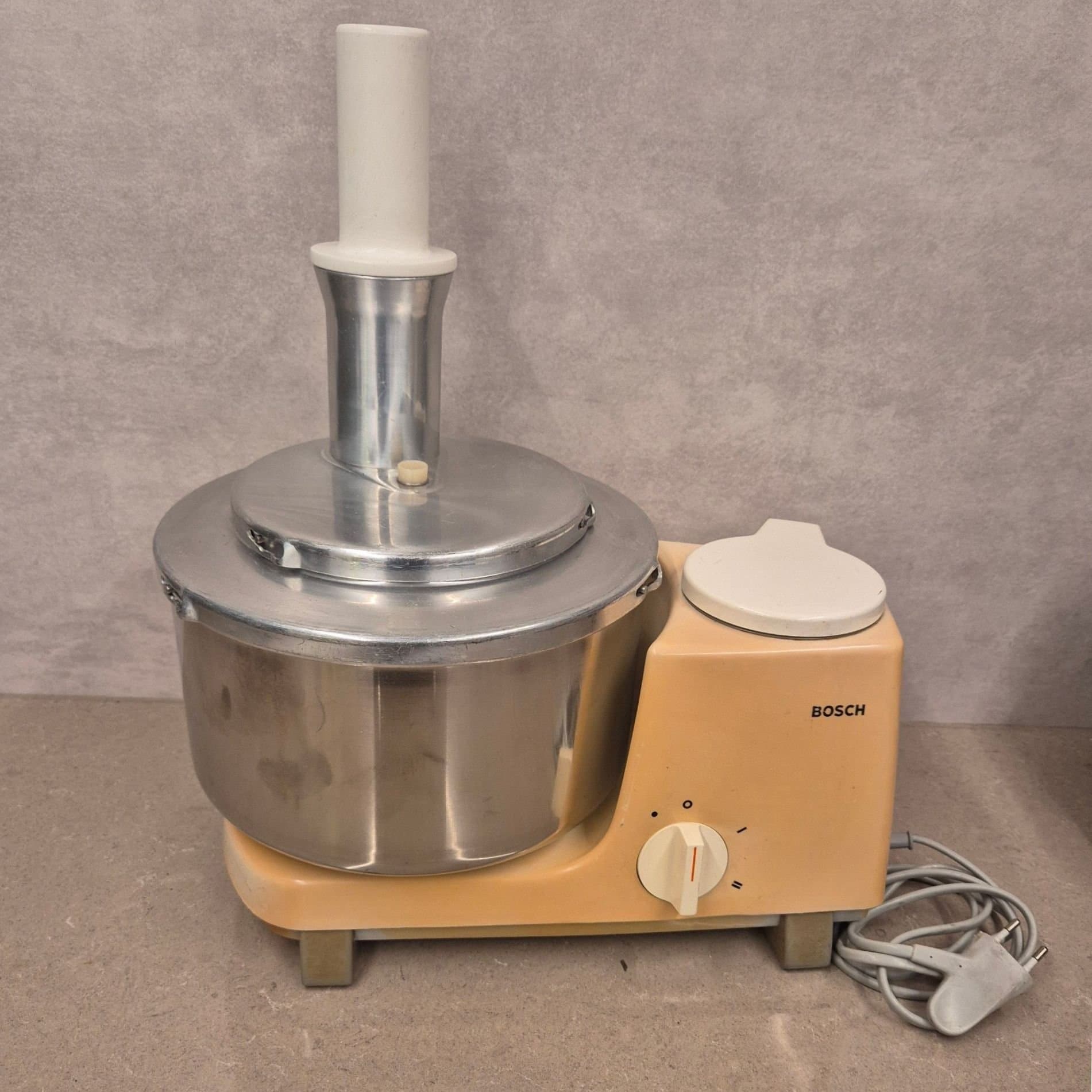 Bosch Universal Hushållsassistent / Köksassistent/ Bakmaskin / Köksmaskin Retro