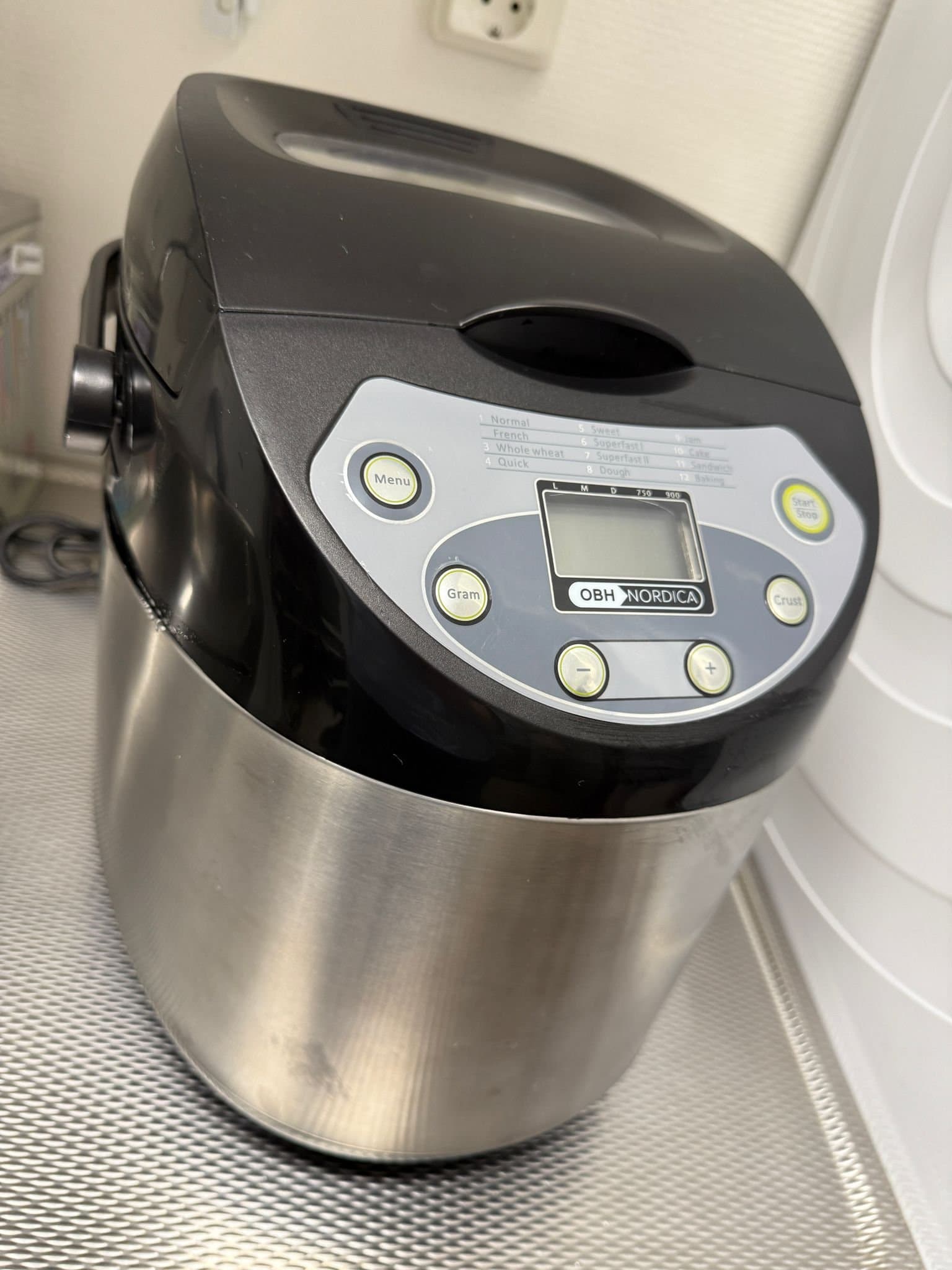 OBH Nordica Bakmaskin brödmaskin