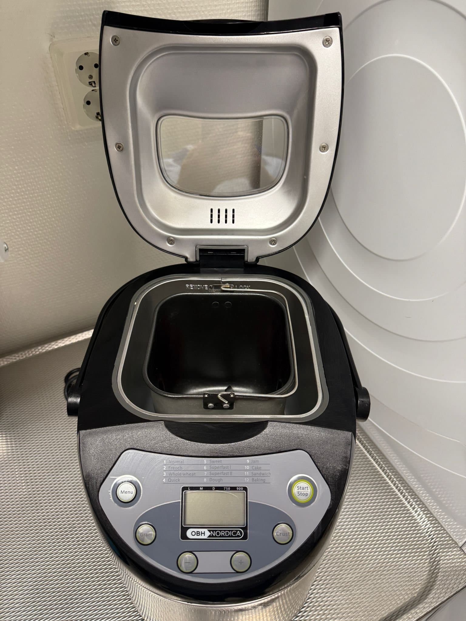 OBH Nordica Bakmaskin brödmaskin