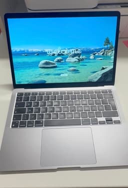 MacBook Air 256GB M1 chip 13 tum (2020)