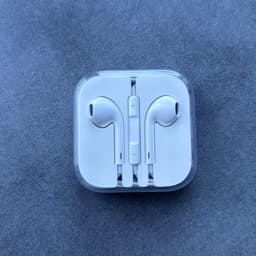 Apple EarPods med 3,5mm-plugg