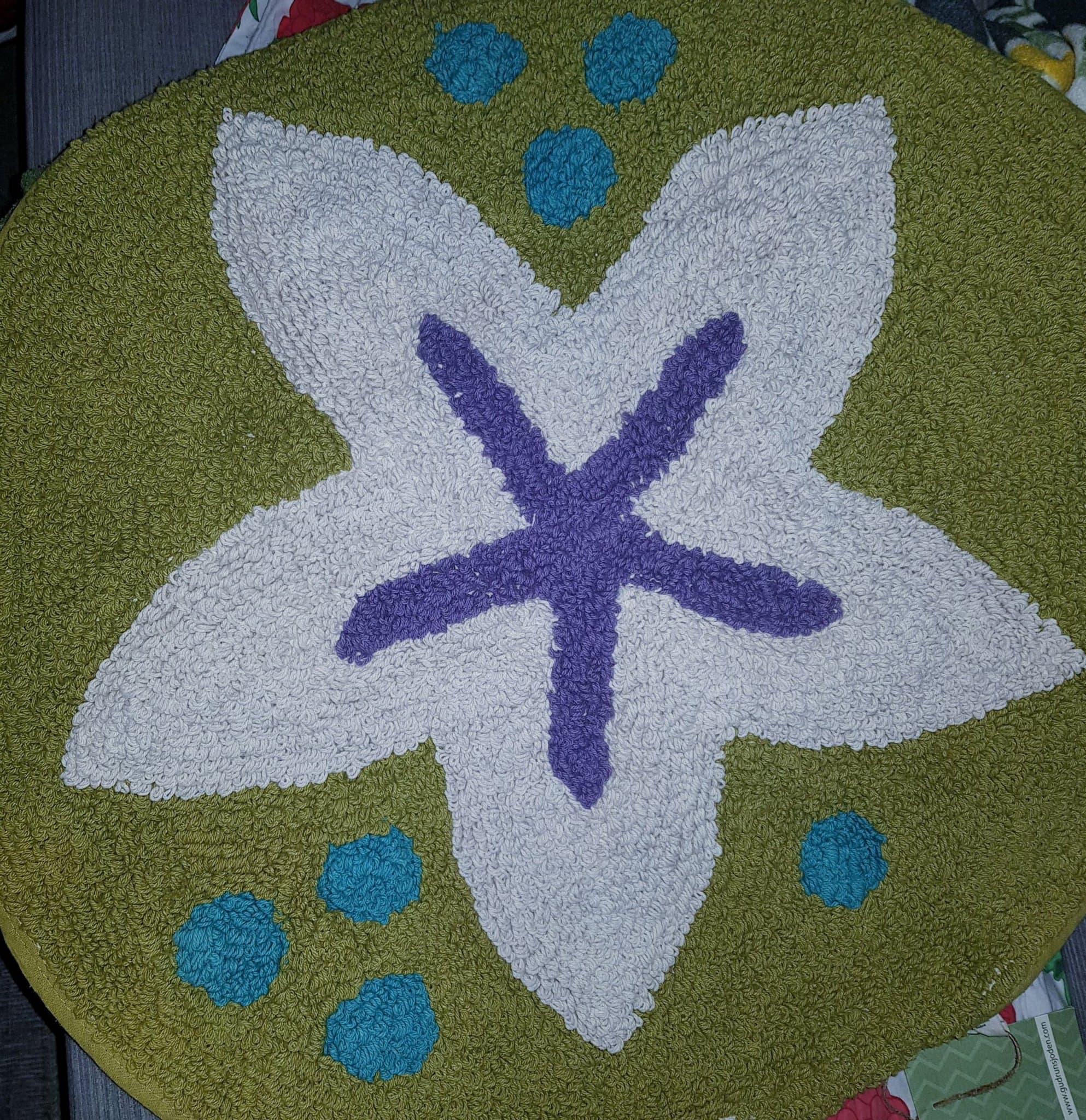 Gudrun Sjödén Badrumsmatta Paradis-grön/(brun). Ny