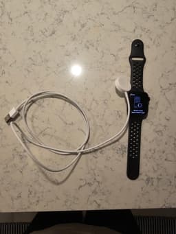 Apple Watch Series 7 41mm sport GPS