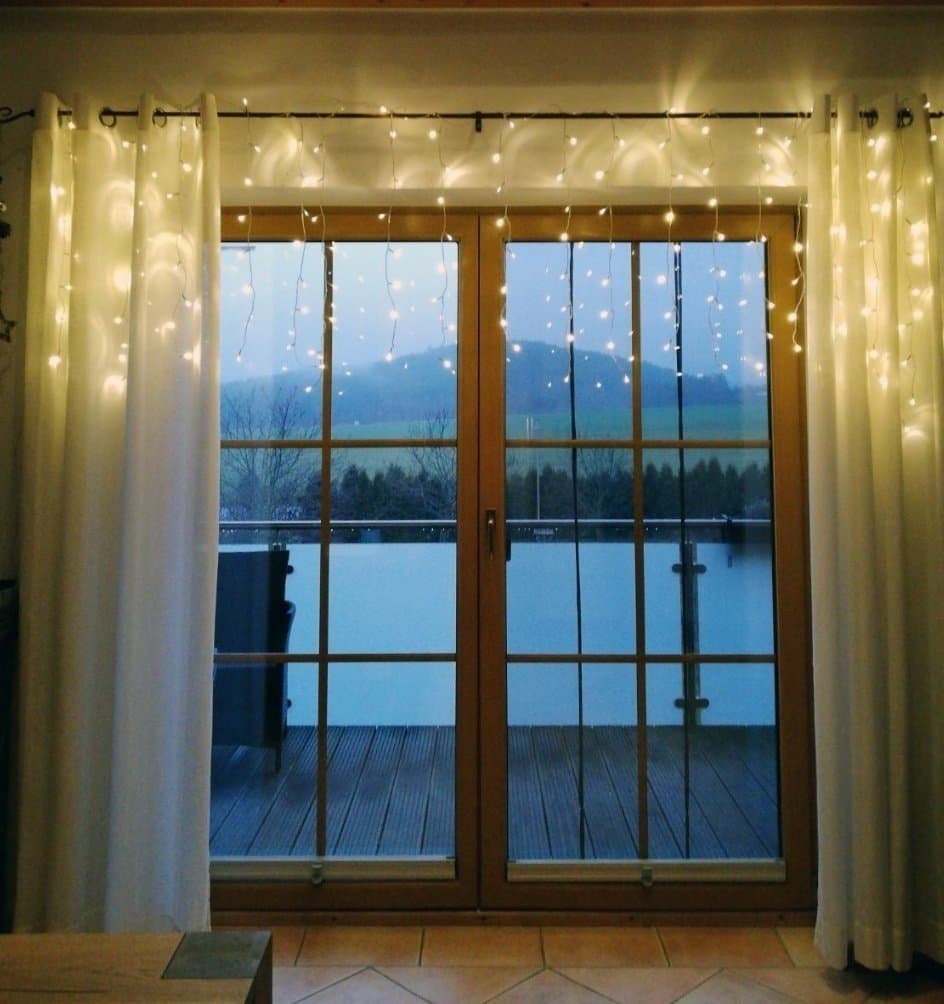 NY 160 LED-ljusslinga ute/inomhus • 190 x 80 cm • Varmvit • IP44 • SV