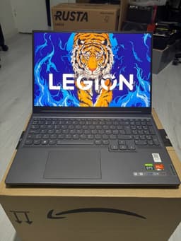 Lenovo Legion 5 - RTX 4070 / AMD 7 7840HS / 165Hz