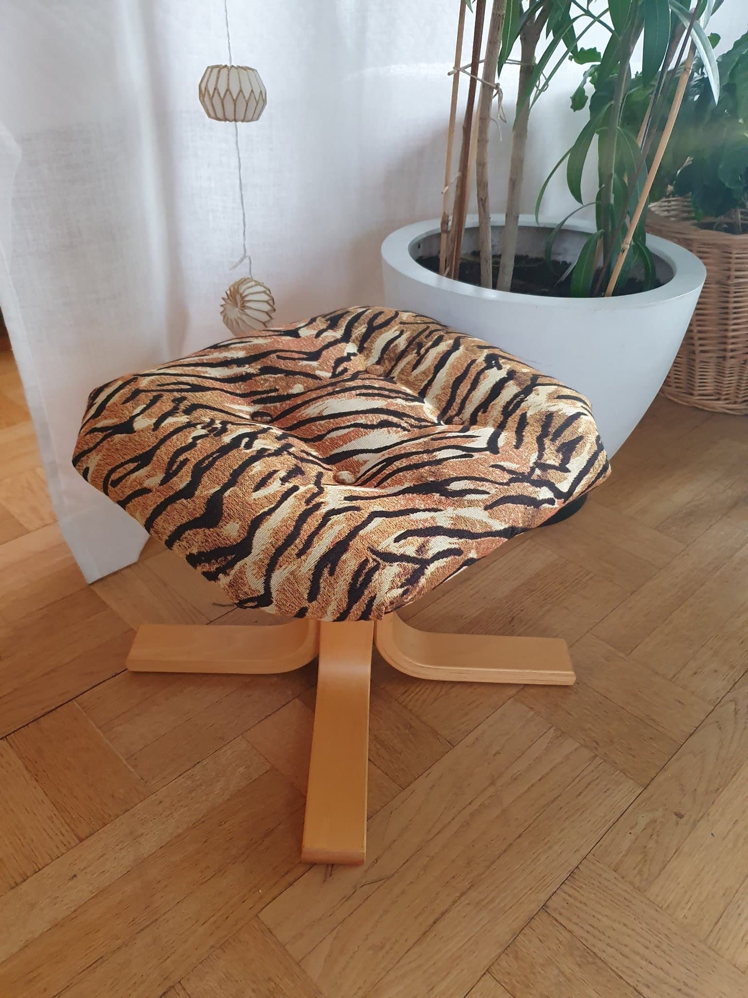 Pall med tigermönster