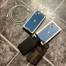 iPhone 13 - 128GB Blå