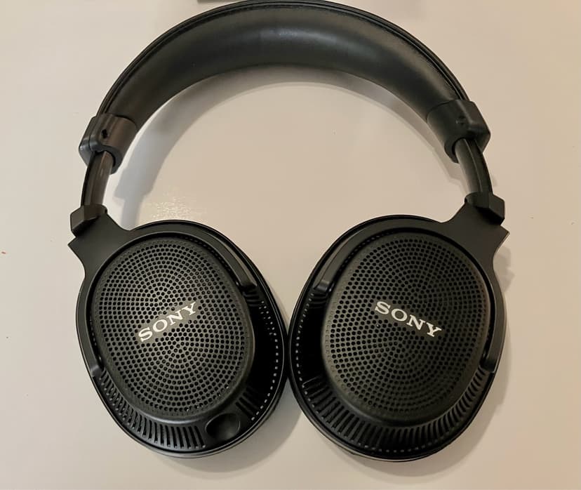 Sony MDR-MV1