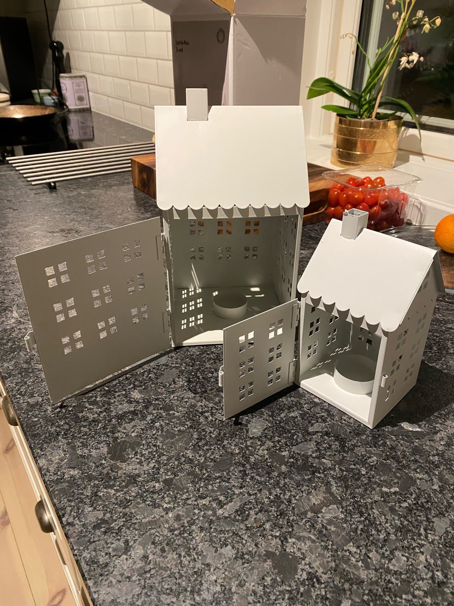 Lykta Hus 2-set metall oanvända