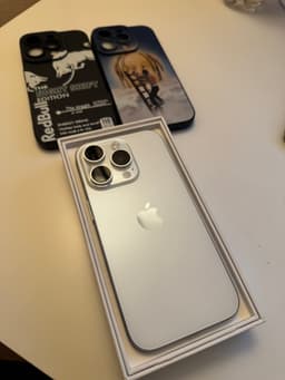 IPhone 16 Pro | Vit Titanium | 128GB - 92% batterihälsa