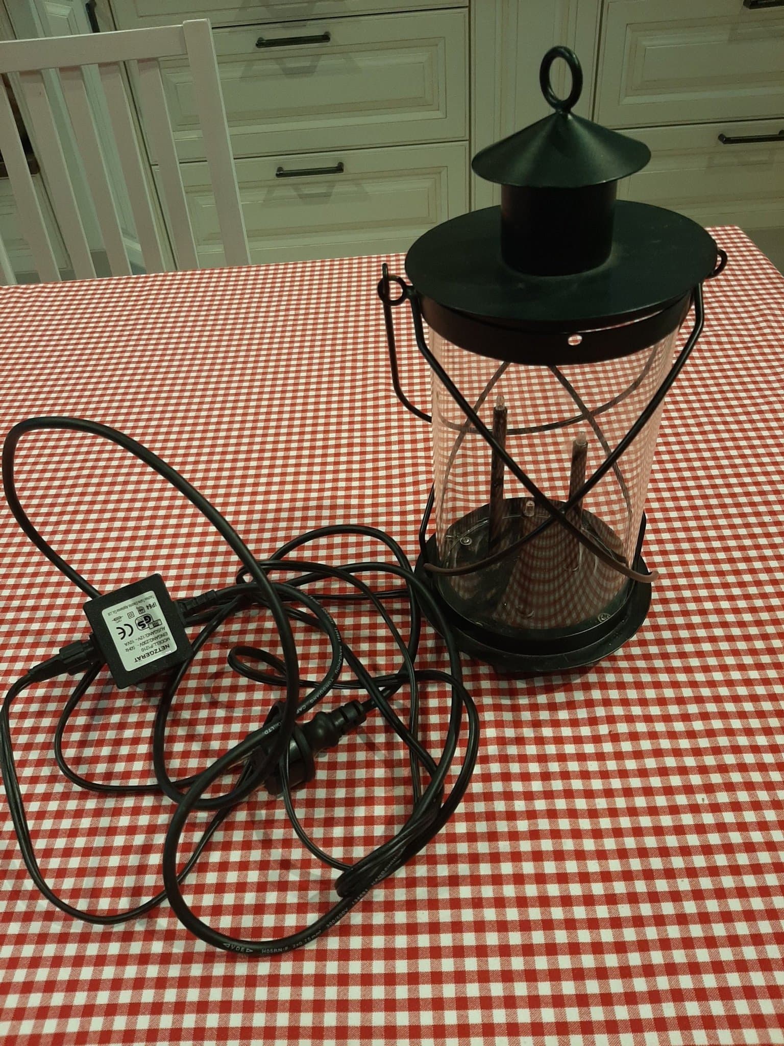 Dekorativ elektrisk Lykta Markslöjd,svart.