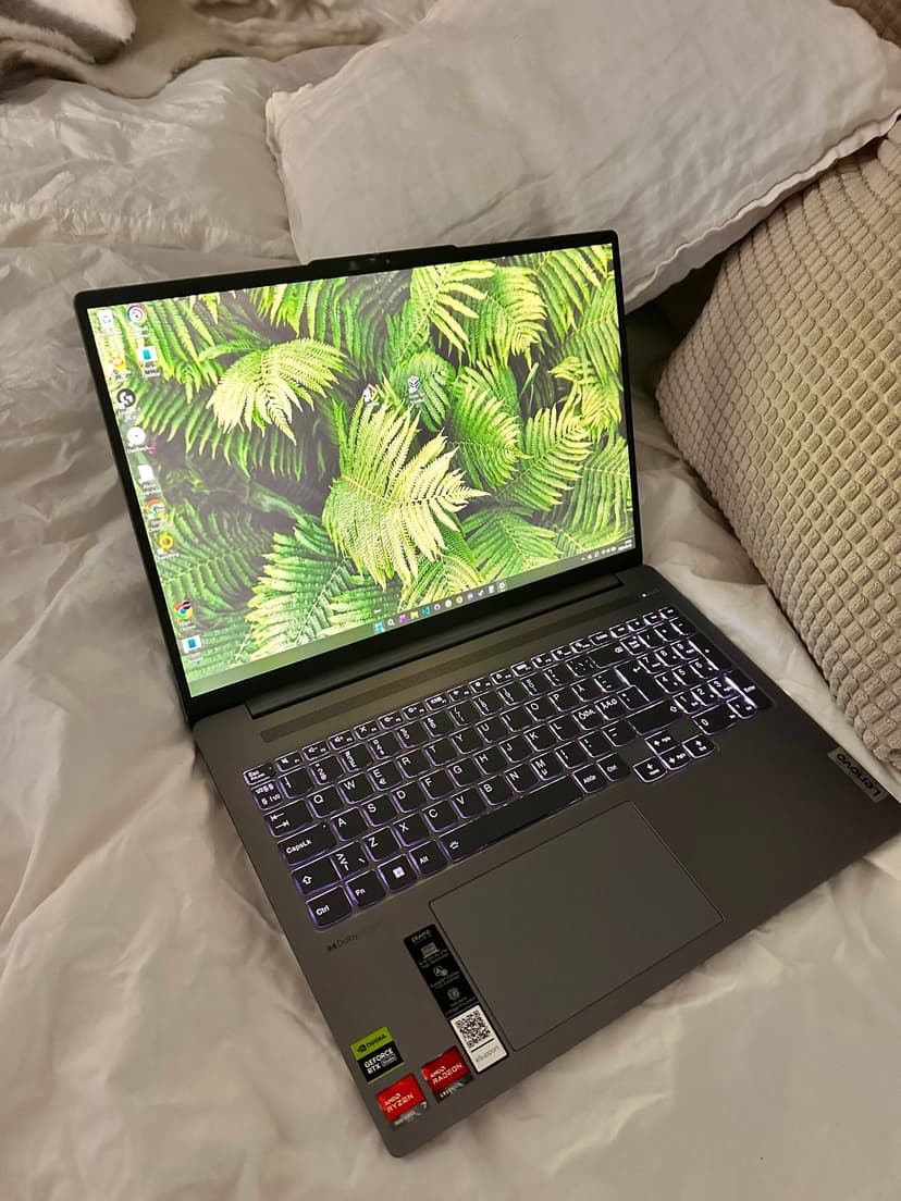 Lenovo IdeaPad Pro 5 16"