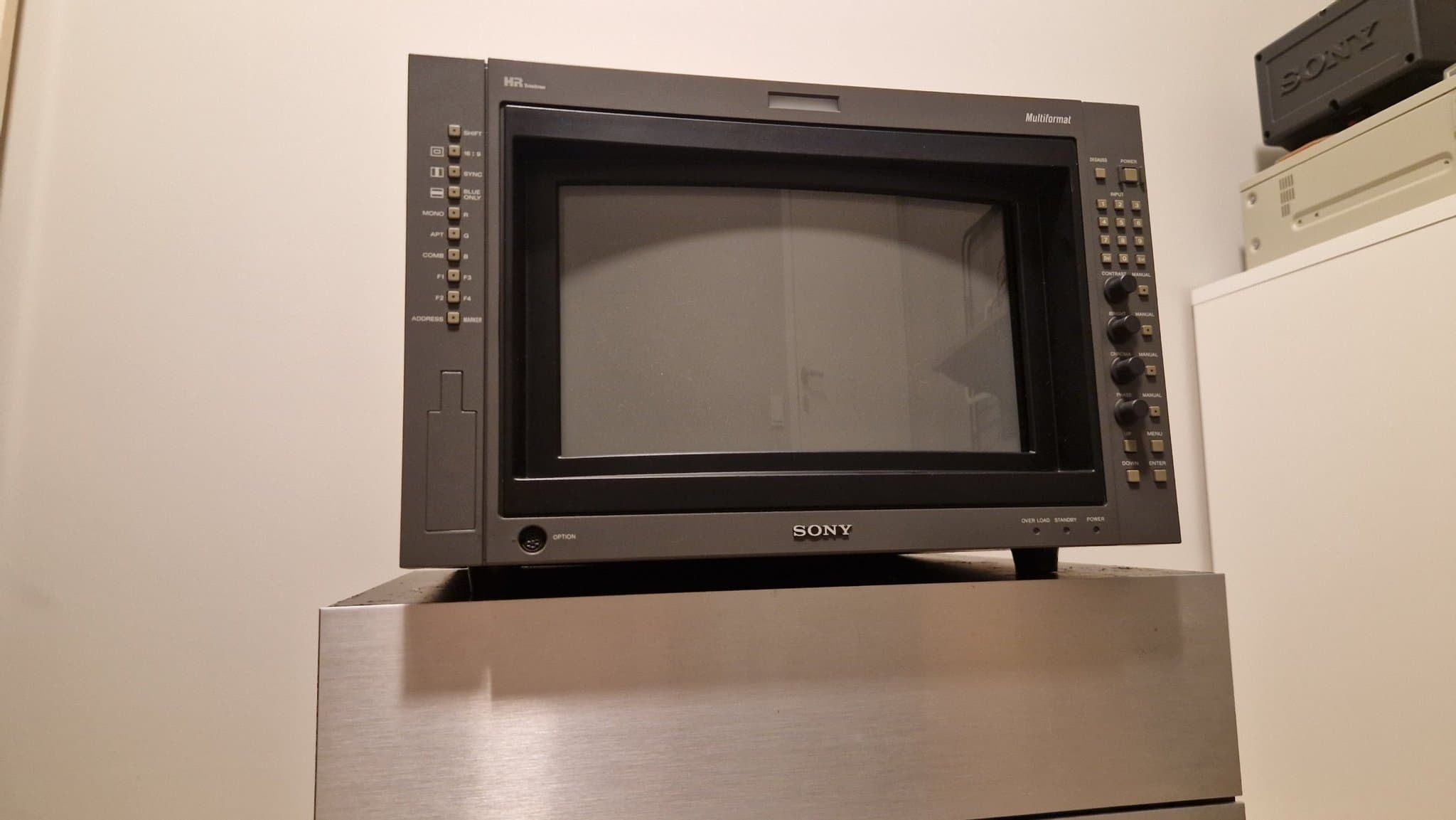 Sony BVM-D14H5J Trinitron / 800 TVL / MINT / FULLSERVAD