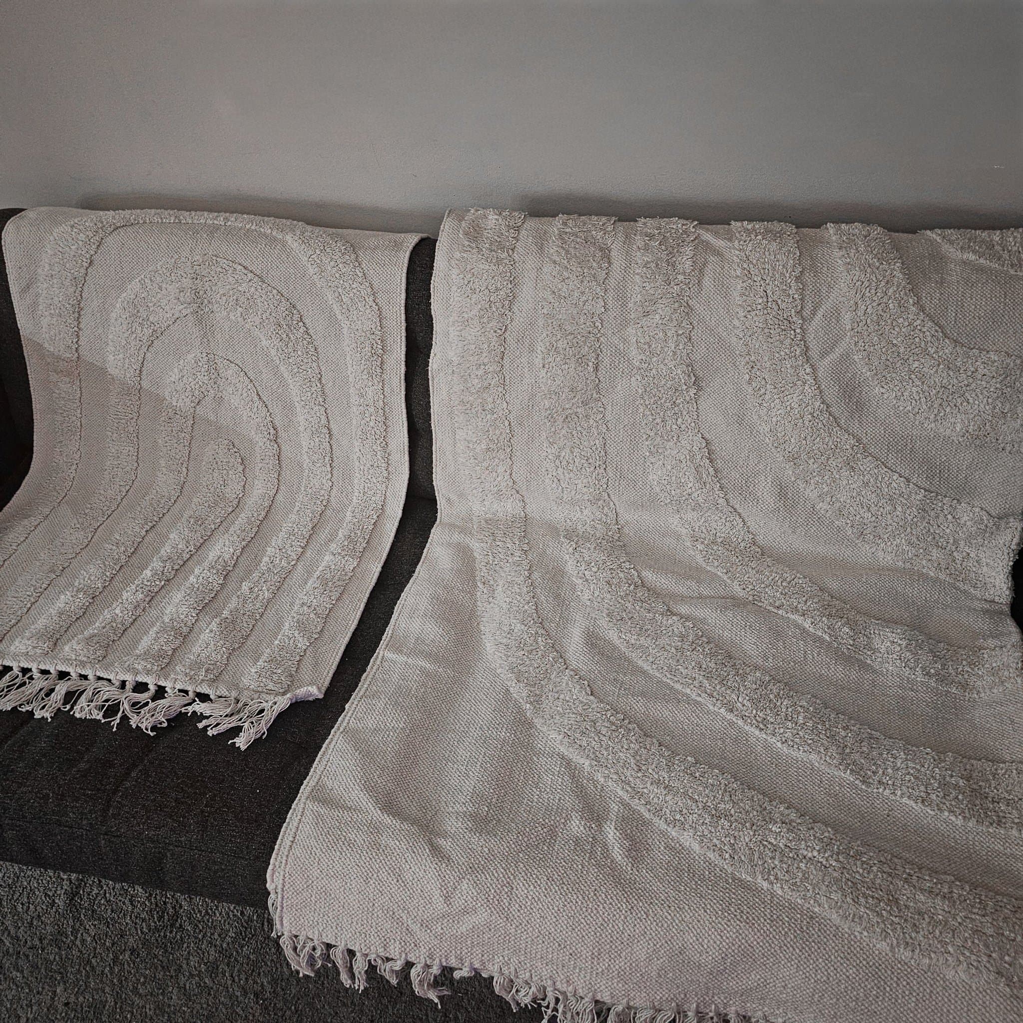 2 st bomullsmattor med dekorativt mönster - nyskick