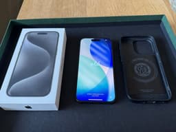 iPhone 15 Pro – Svart – 128 GB – Mycket fint skick