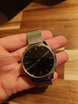 Garmin Vivomove Style/Luxe Smartwatch