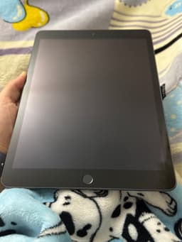 iPad 7th Gen, 32GB