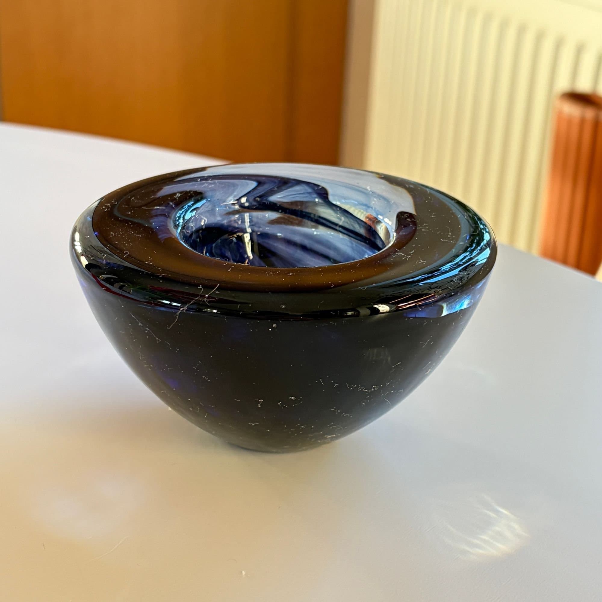 ATOLL ljuslykta blå Kosta Boda, Anna Ehrner