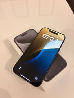 Iphone 15 Pro 128GB - Titanium Black