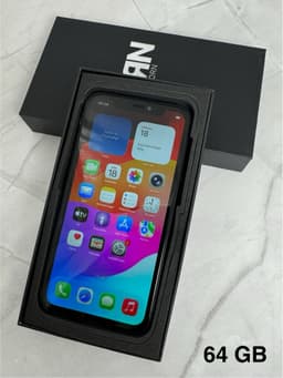 IPhone 11 - ny skärm - 85% batteri