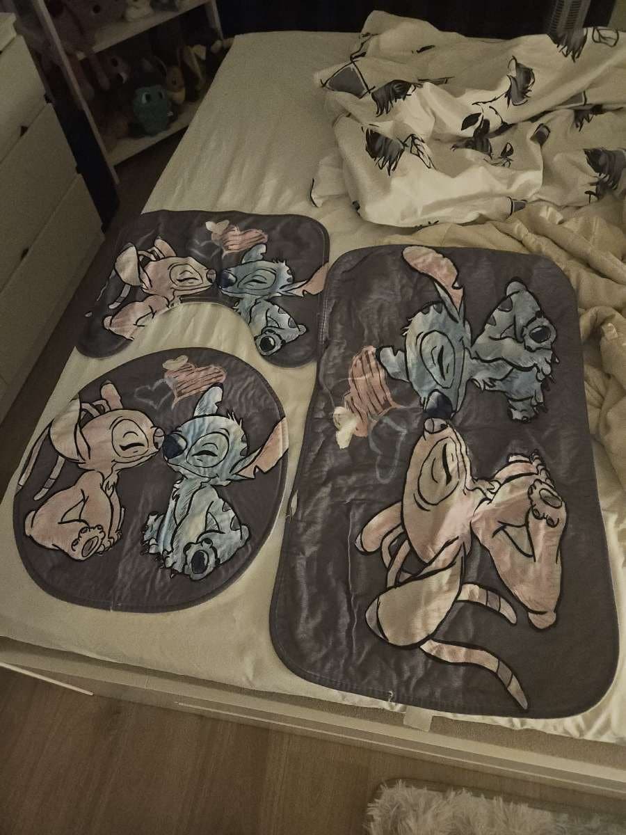 Badrumsmatta Set - Stitch och Angel