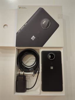 Microsoft Lumia 950 XL svart med Windows 10 som ny i box!