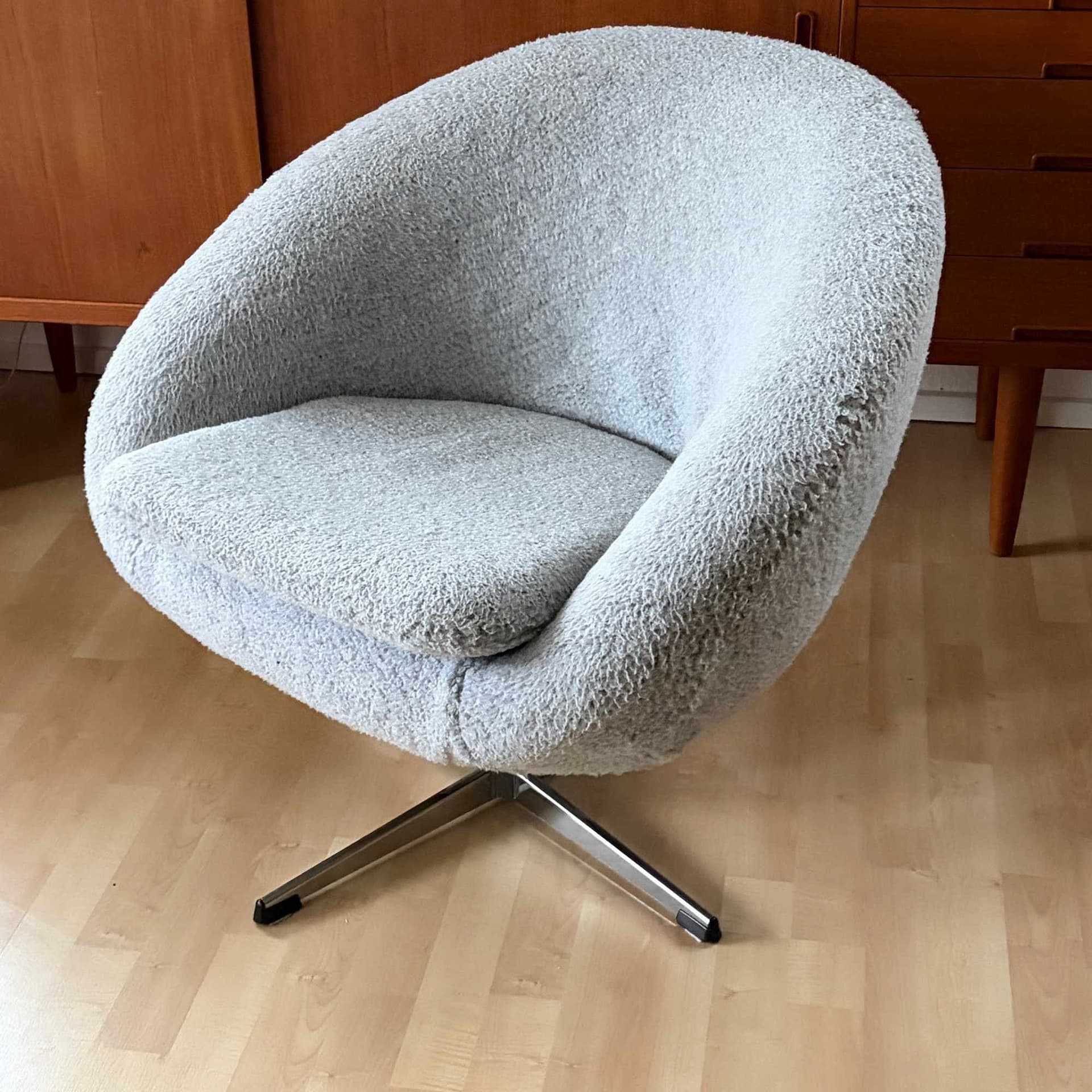Fotölj snurr 1960-tal sannolikt Ikea