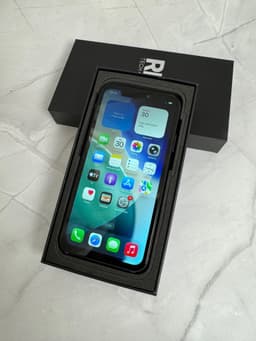 iPhone 11 - ny skärm - nytt batteri