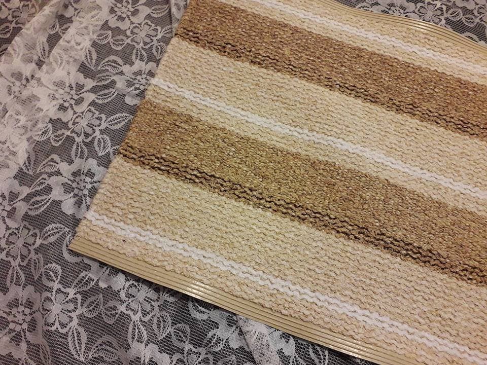 Liv mix - Plast- och garnmatta 50x 70 Brun / Beige Ny