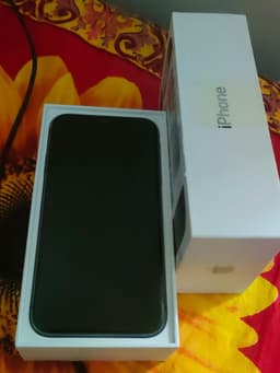 iPhone 11 64gb black