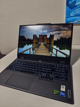 Lenovo LOQ 15IAX i5-12HX/24/512/4050 15,6