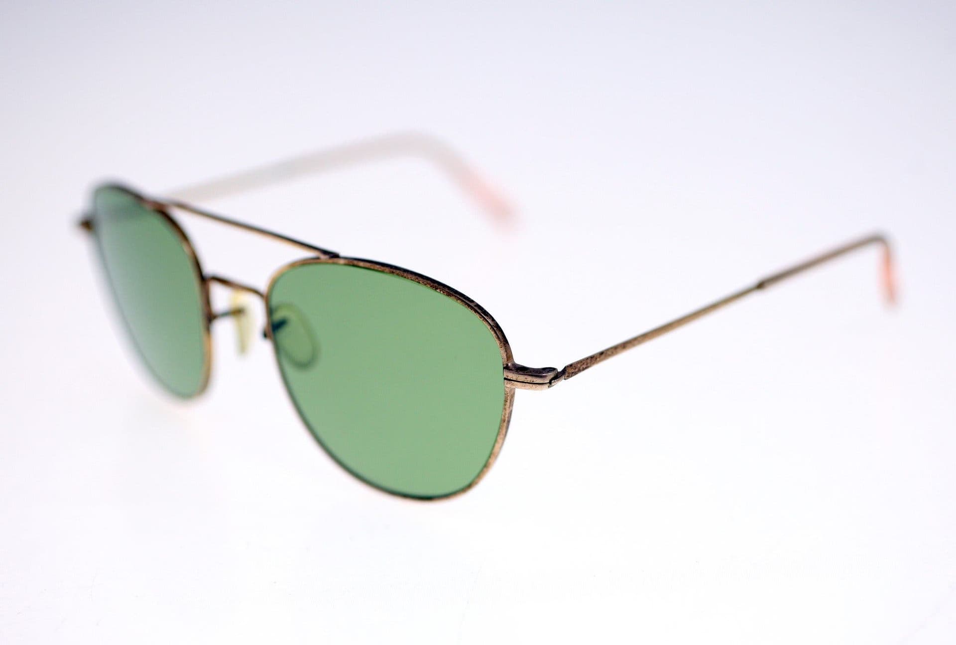 Vintage unisex pilot-style sunglasses-circa 1970s/1980s (Weight: 24g) FREE POST
