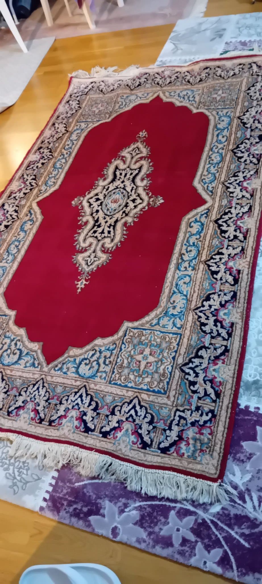 Röd orientalisk super vacker handknut ullmatta 125×220