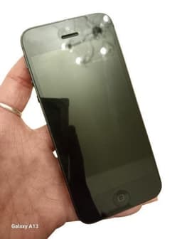 iPhone 5S Black 16-32 GB