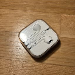 Apple EarPods med mikrofon